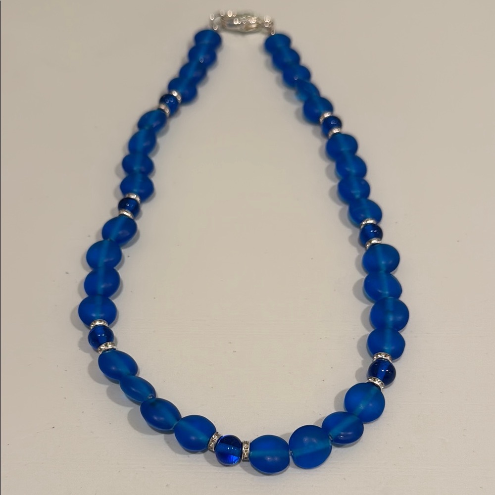 Elegant Blue Beaded Necklace